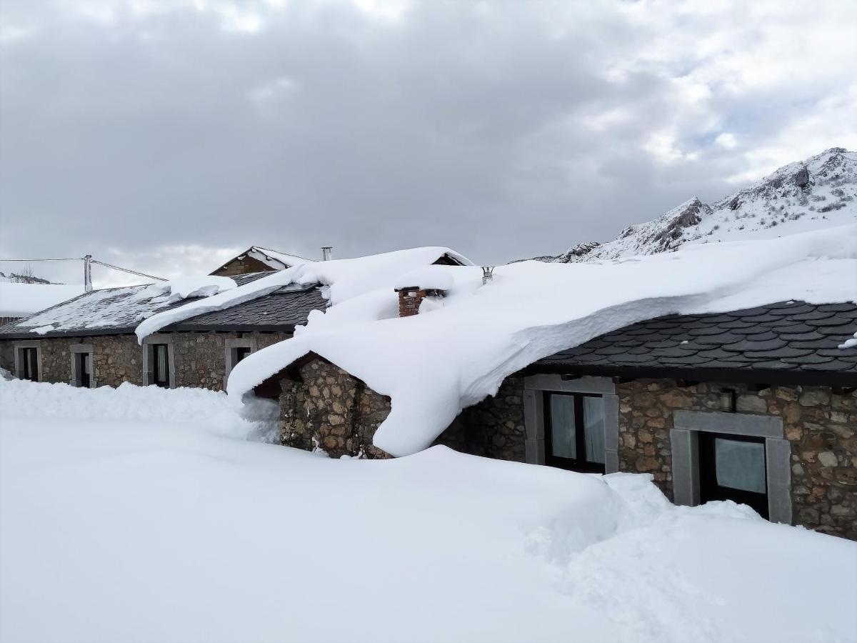 Casas Rurales Entre Babia Y La Luna Villafeliz エクステリア 写真