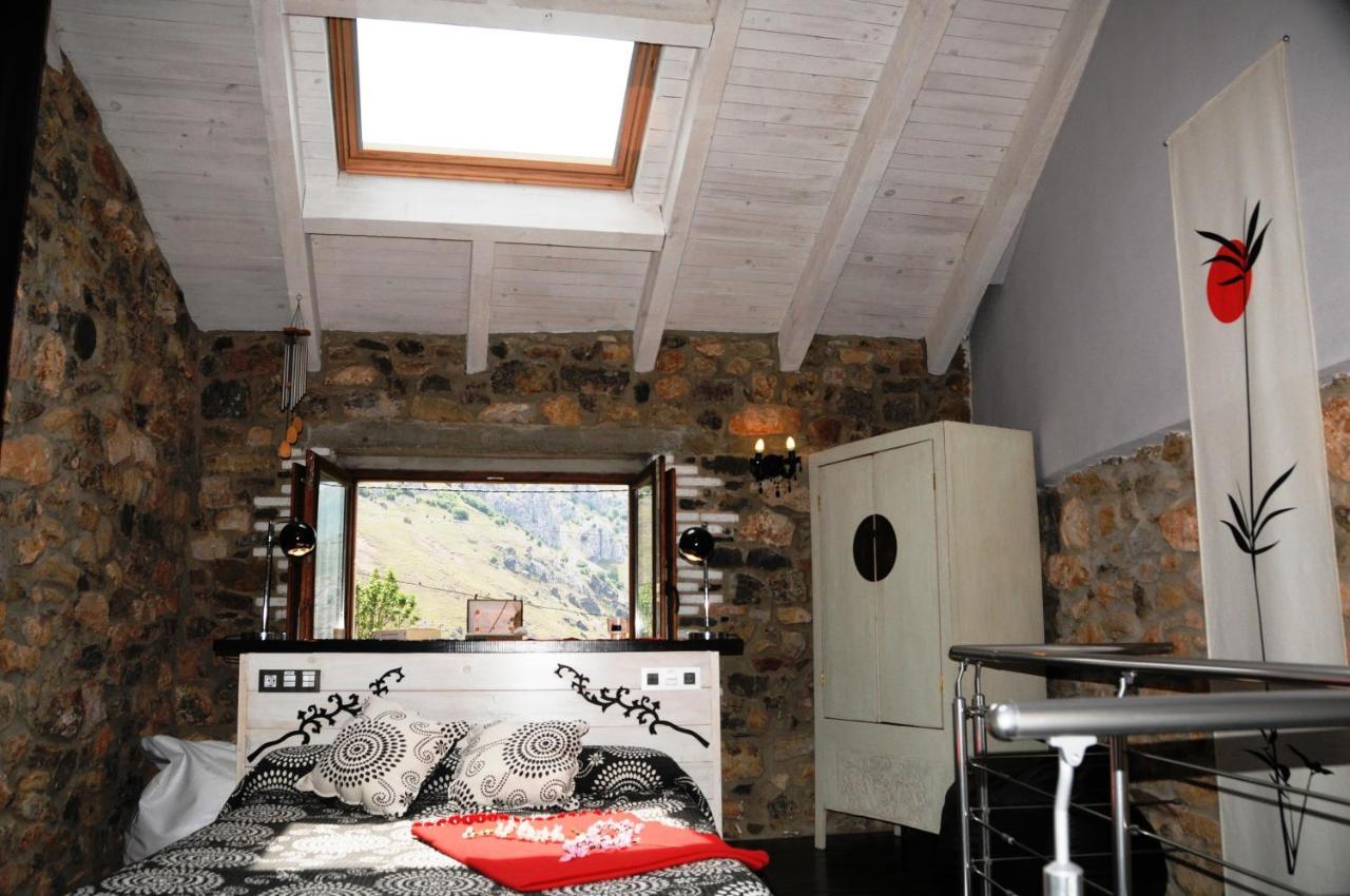 Casas Rurales Entre Babia Y La Luna Villafeliz エクステリア 写真