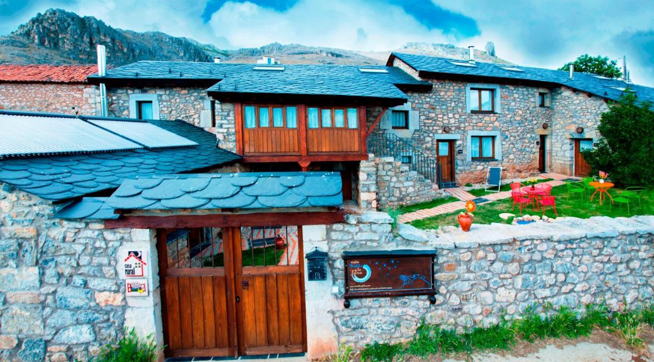 Casas Rurales Entre Babia Y La Luna Villafeliz エクステリア 写真